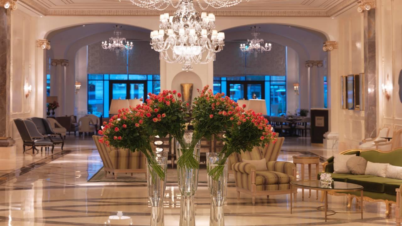 Four Seasons Hotel