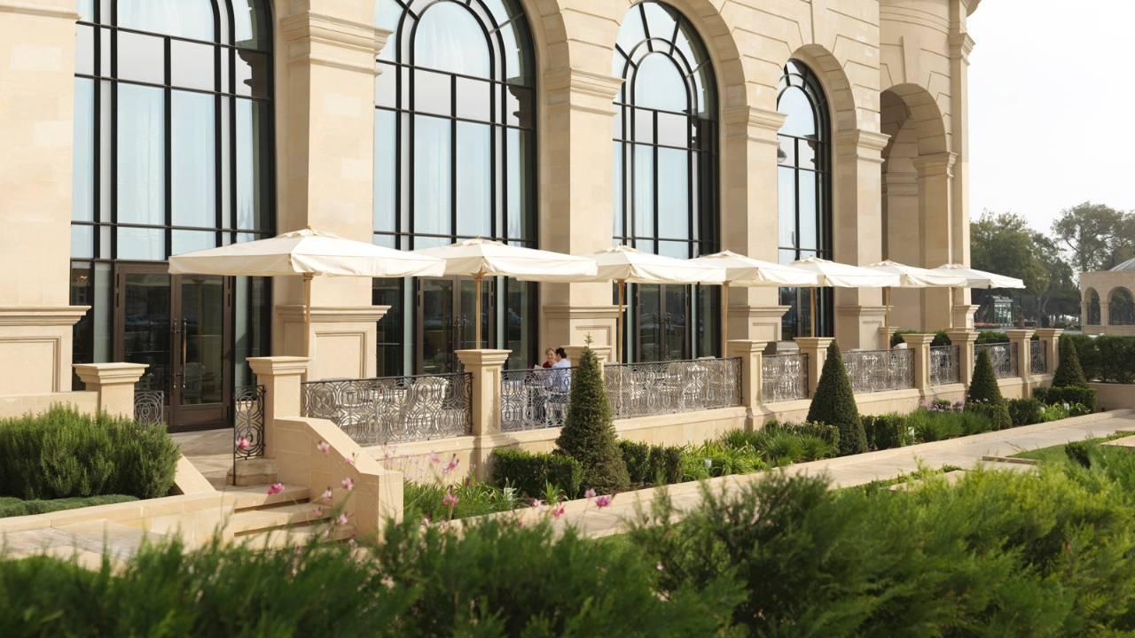 Four Seasons Hotel